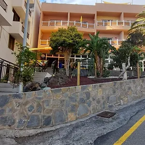 https://apartamento-la-playa.in-canary-islands.com